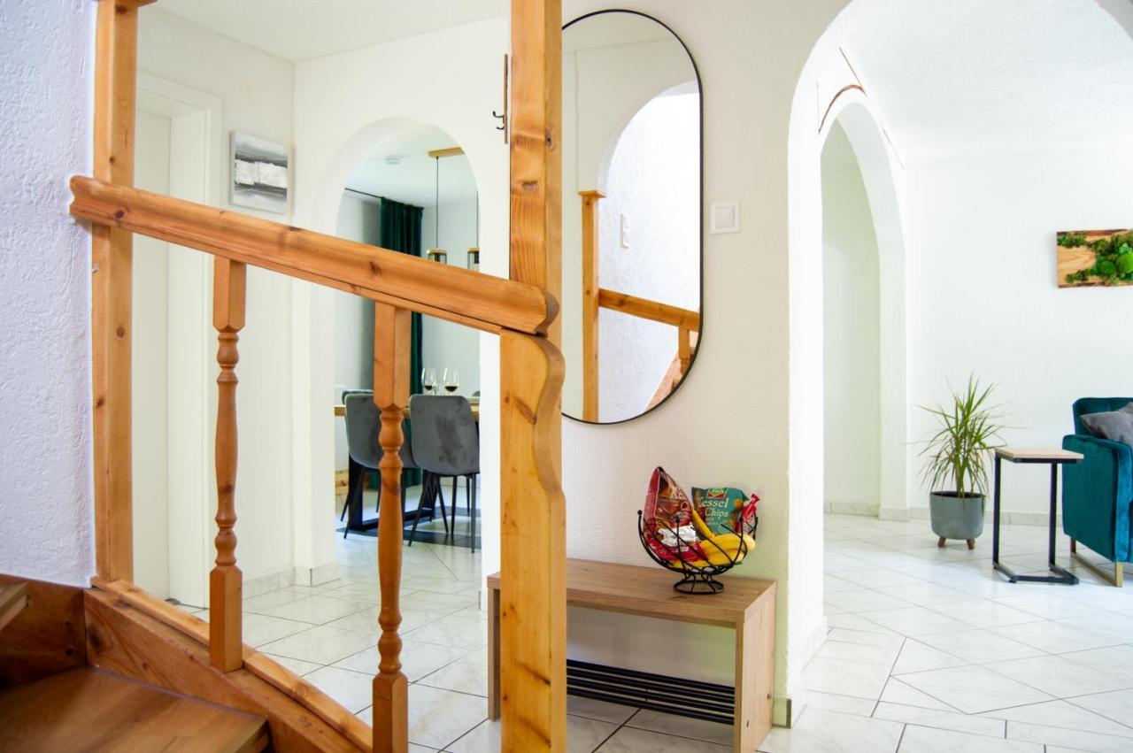 Wellness Mitten In Der Wasserfallstadt Triberg 트리베르크 외부 사진