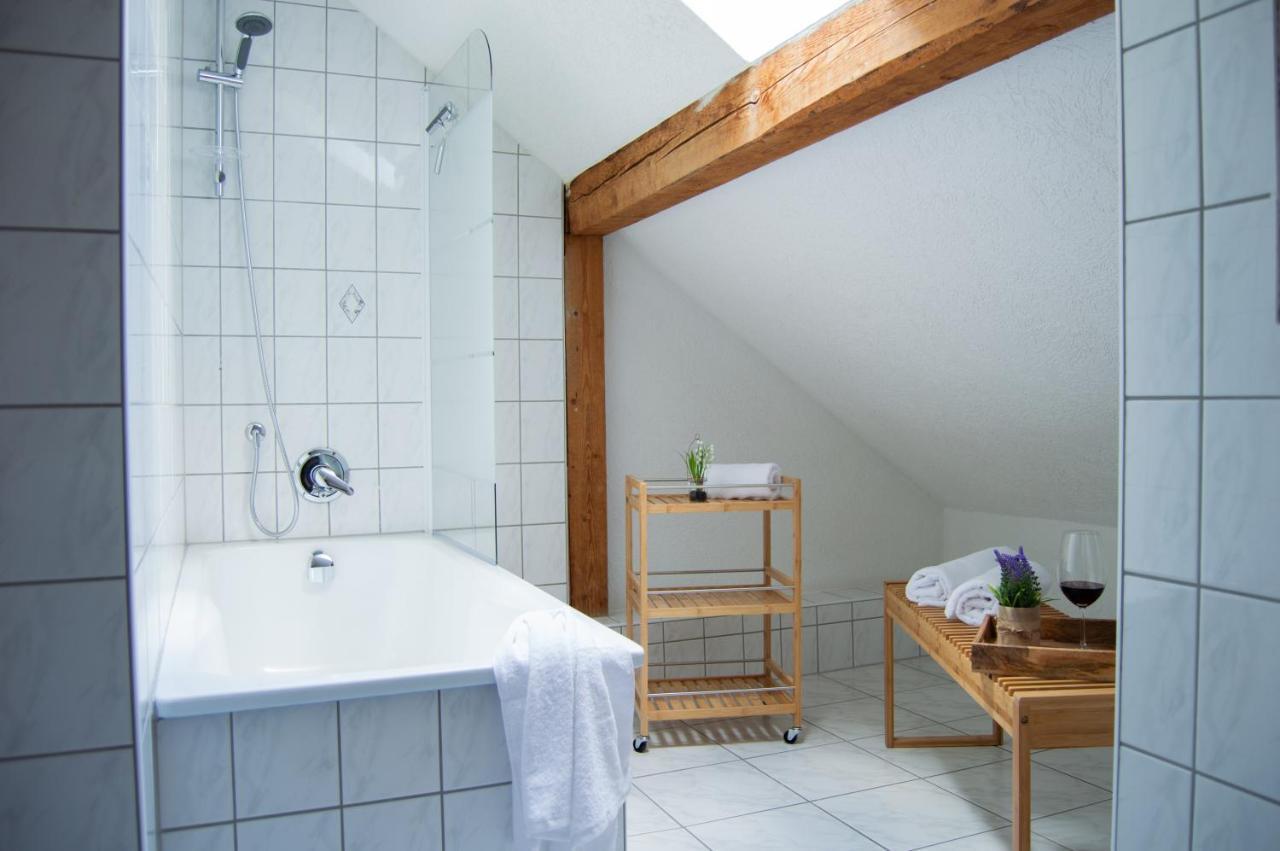 Wellness Mitten In Der Wasserfallstadt Triberg 트리베르크 외부 사진