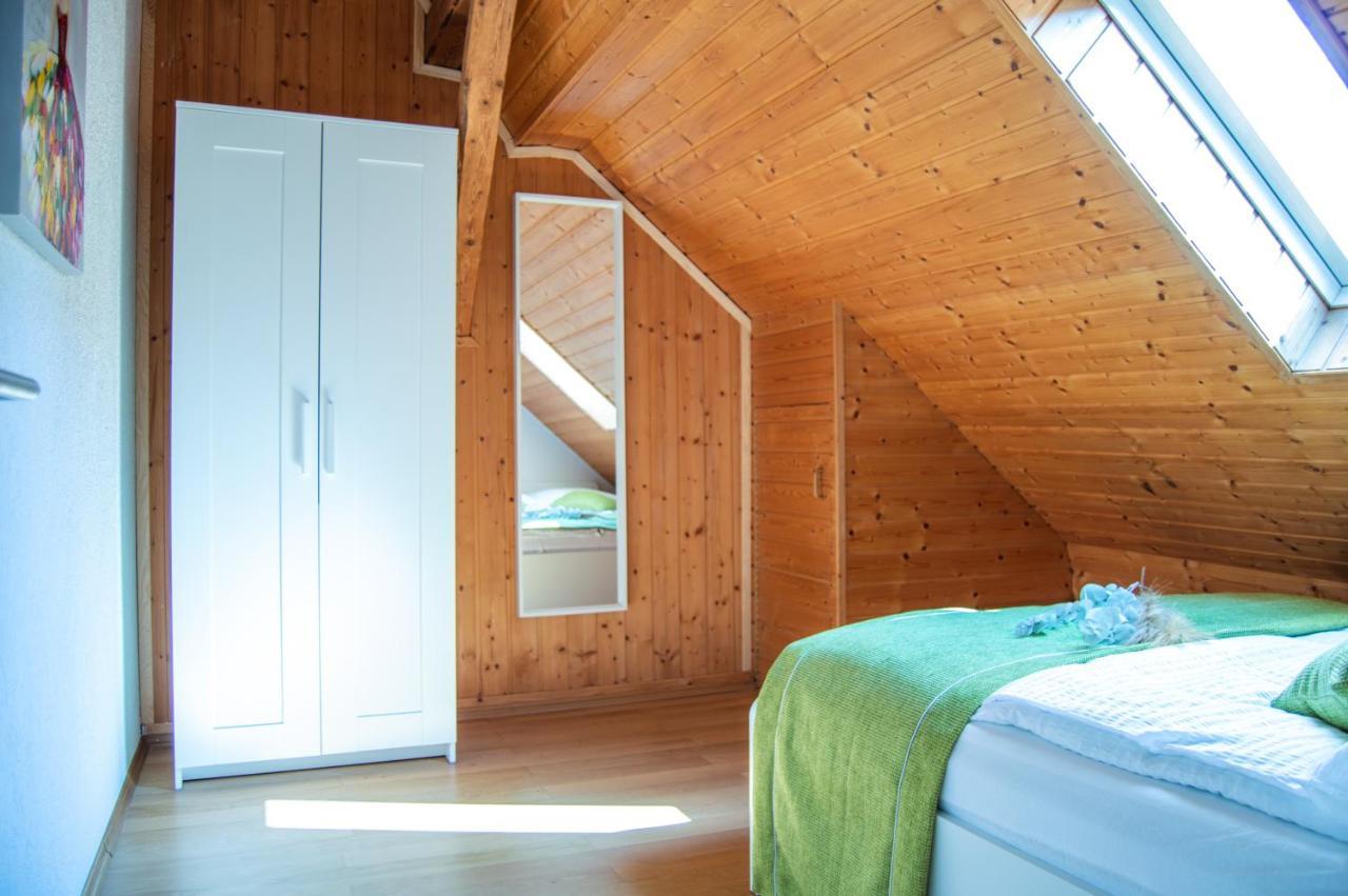Wellness Mitten In Der Wasserfallstadt Triberg 트리베르크 외부 사진