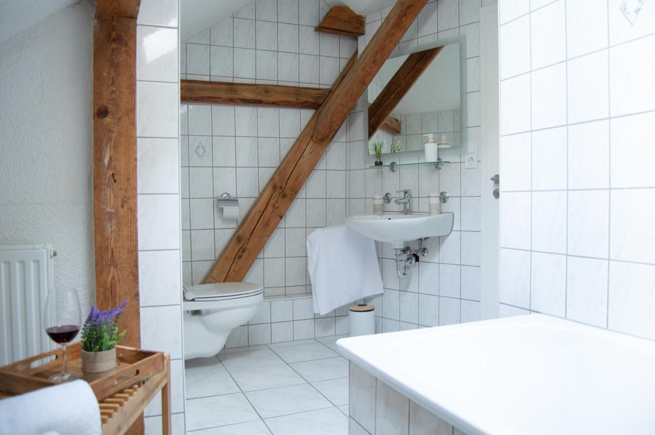 Wellness Mitten In Der Wasserfallstadt Triberg 트리베르크 외부 사진